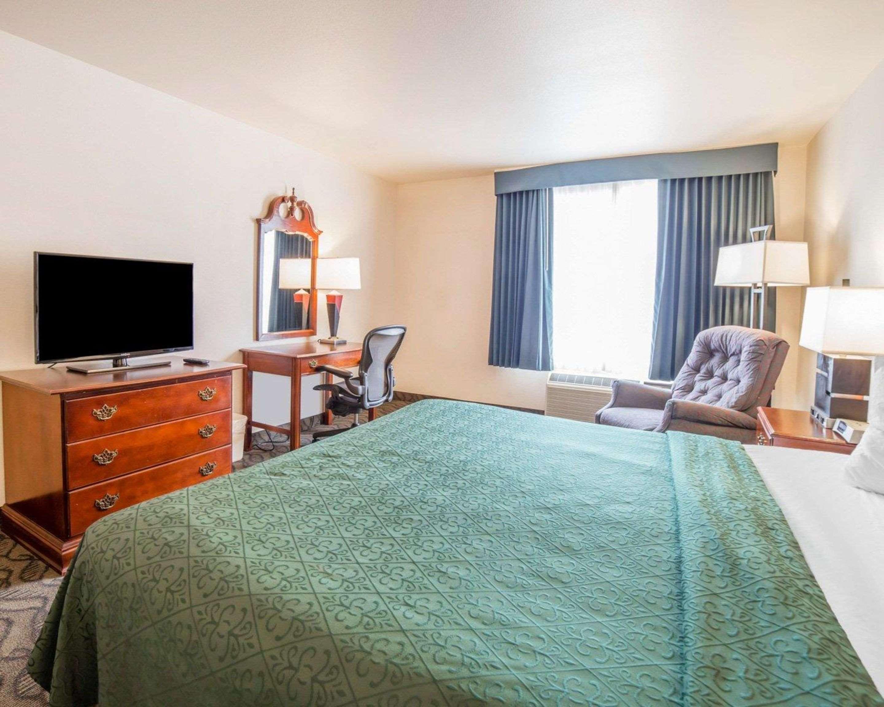 Hotel Quality & Airport West Salt Lake City
